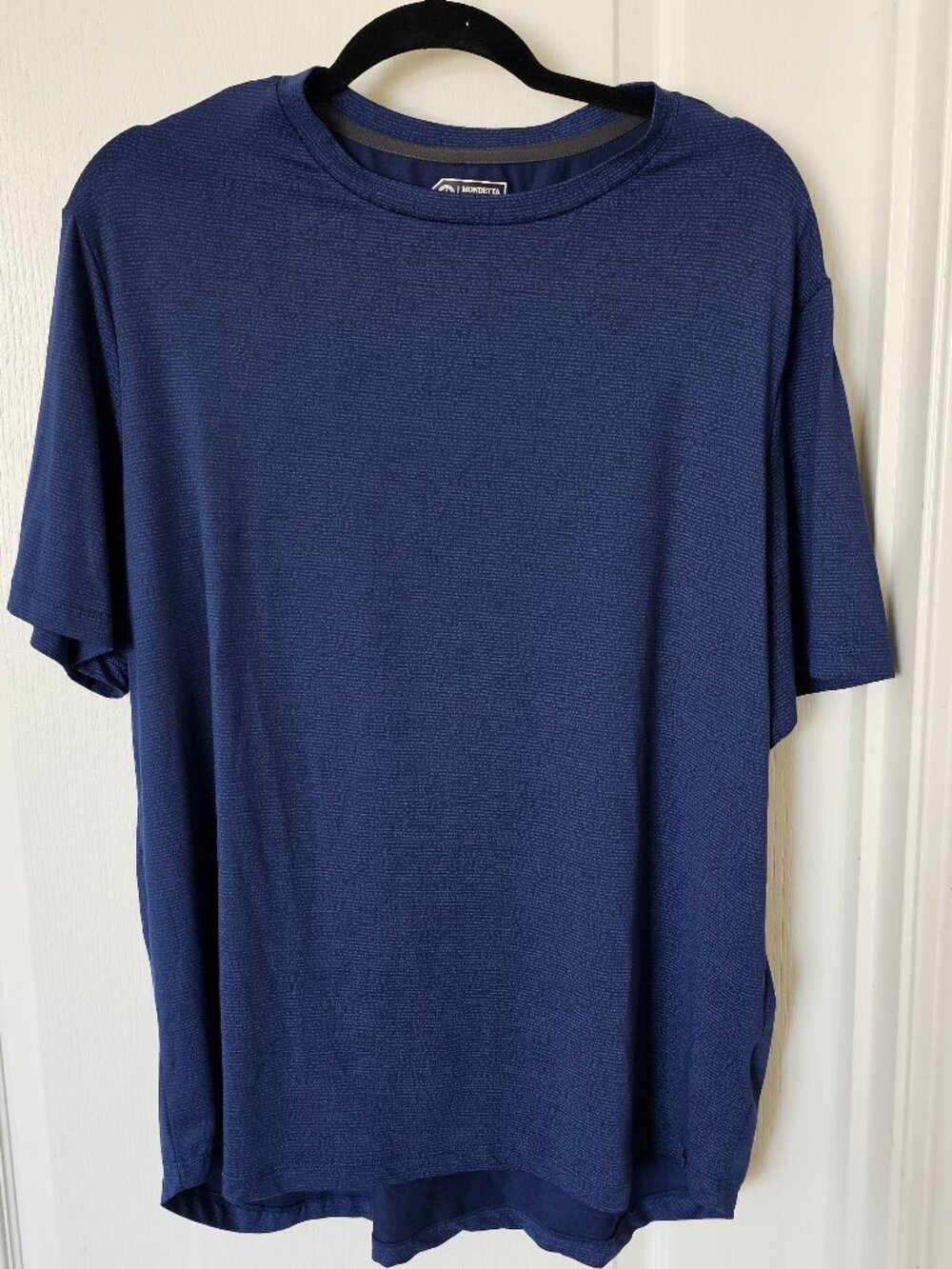 Mondetta Outdoor Project Mens Performance T shirt | Size L | Stretch Athletic
